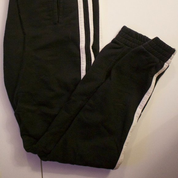 Brandy Melville Sweatpants - Picture 2 of 2